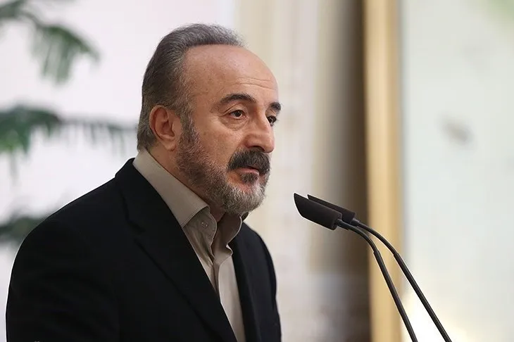 مسائل در گذر انقلاب پیچیده‌تر شده‌اند/ افکار منجمد راهی باز نمی‌کند