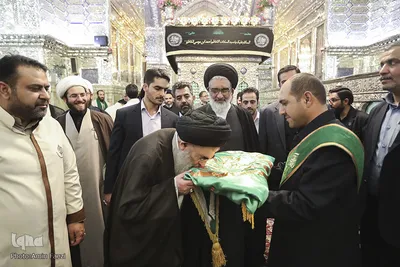 آئین غبارروبی ضریح مطهر احمدبن‌موسی(ع)‎