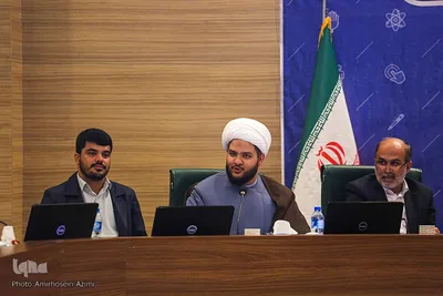 نشست اتحادیه انجمن های اسلامی دانش آموزان استان فارس