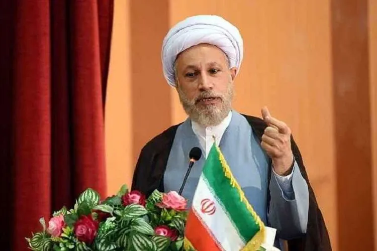 تقویت هویت اسلامی و ملی دانش‌‌آموزان با ثبت مدارس ماندگار