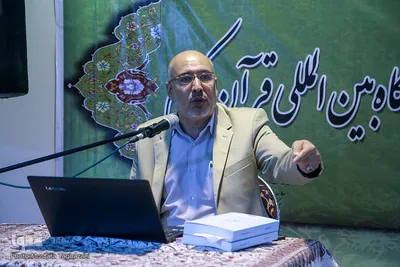 نشست ها و حواشی هشتمین روز نمایشگاه بین المللی قرآن