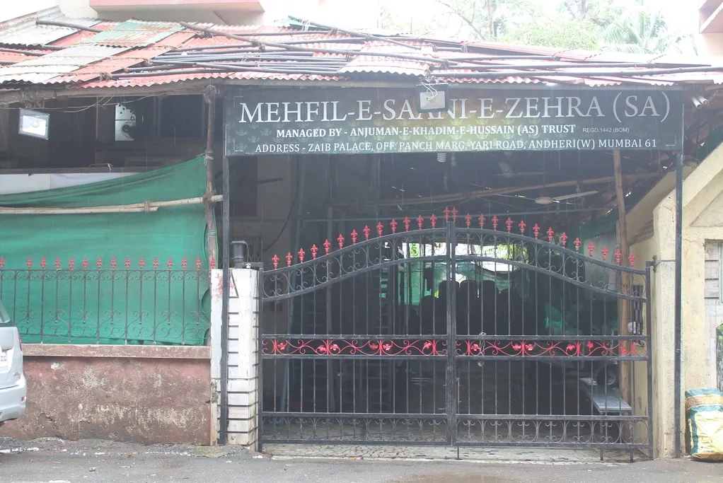 Aktivitas Para Mubalig Wanita di Masjid Syiah Mumbai