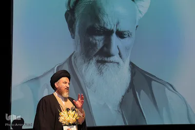 بزرگداشت سومین سالگرد ارتحال آیت‌الله حائری در شیراز