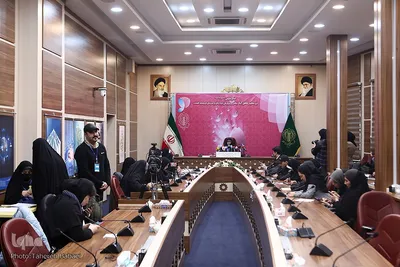 نشست خبری هفته زن