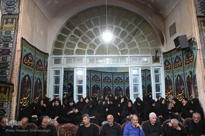 سوگ حسینی در روضه ۱۲۰ ساله یزد