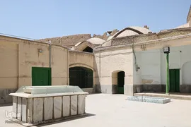 مسجد رحیم خان اصفهان؛ نگین فیروزه‌ای دوره قاجار