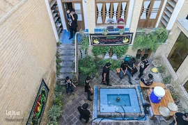 حسینیه ایران؛ مجلس روضه امام حسین(ع) در خانه موزه مدرس