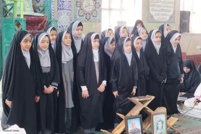 اولین کرسی تلاوت قرآن دانش آموزی به مناسبت ایام دهه فجر در علوی ملایر