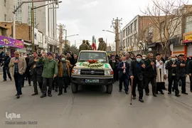 تشییع یپکر یک شهید گمنام در شهرکرد