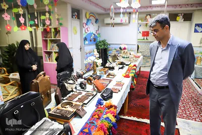 نمایشگاه صنایعی دستی در موسسه خیریه چهارده معصوم اهواز عکاس محمد محمدعلی پور