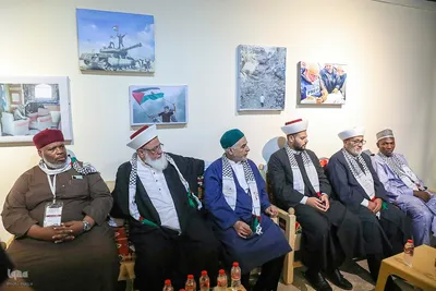 استقبال فلسطینی‌ها از نماینده رهبر انقلاب در موکب الاقصی