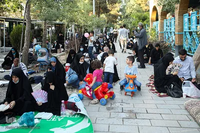 مراسم دعای پرفیض عرفه در گلزار شهدا