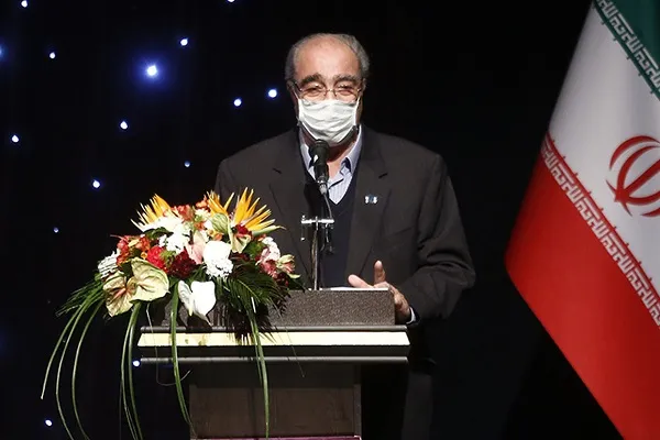 خیرین مدرسه‌ساز کشور تجلیل شدند / تغییر رویکرد به سمت هنرستان‌سازی