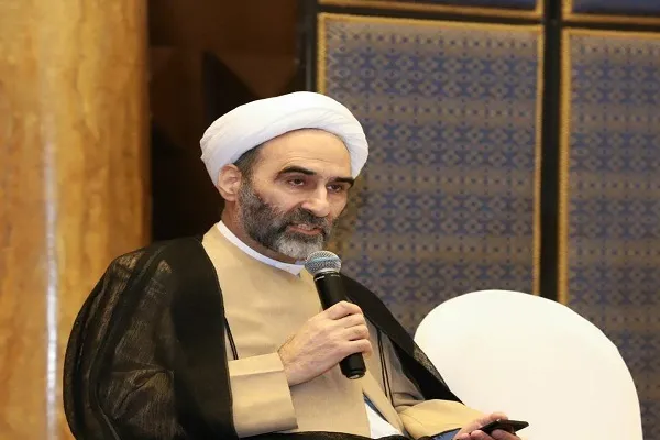 نگاه فقه به تأثیر کرونا بر عبادات و احکام شبکه‌های اجتماعی در نقل اطلاعات
