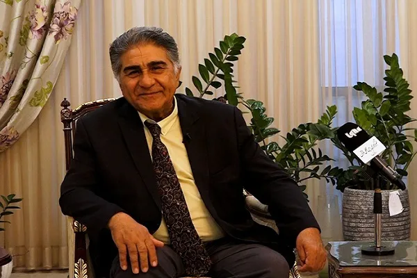 غدیرخوانی بین ده‌هزار نفر به مدد حضرت علی(ع) بود + فیلم و صوت