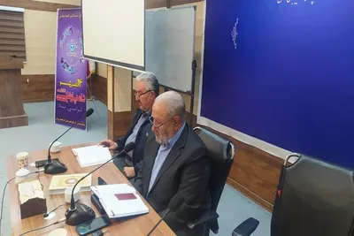 جلسه تفسیر قرآن ویژه مدیران اجرایی آذربایجان‌شرقی