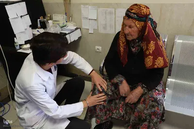 برگزاری اردوی جهادی پزشکان متخصص در روستای نقدوز اهر