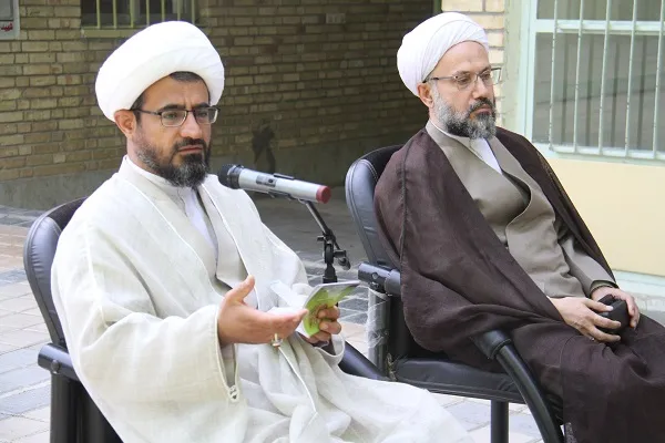پژوهشی شدن فضای آموزشی حوزه علمیه موضوعیت دارد