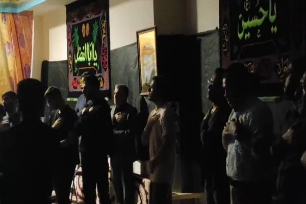 برگزاری مراسم شب عاشورا در سفارت ایران در بلاروس + عکس