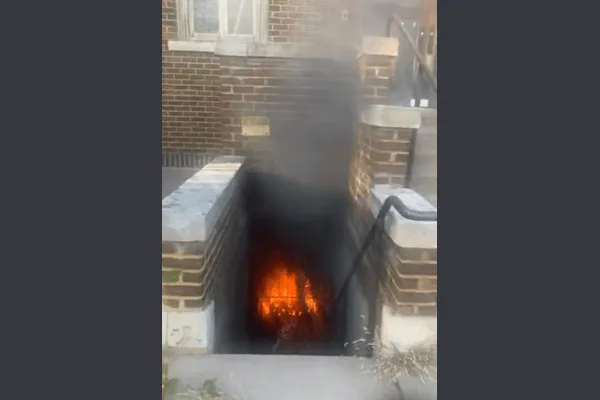 Incêndio em Mesquita de Minneapolis Gera Pedido de Investigação
