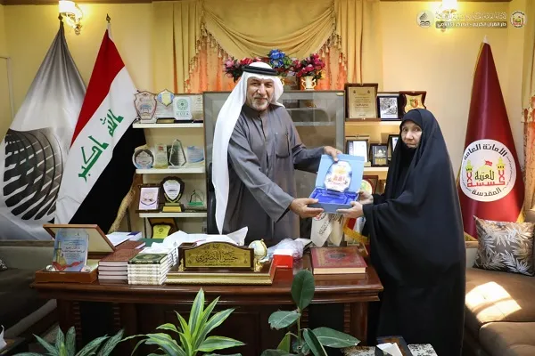 تكريم أكبر حافظة للقرآن الكريم في العراق