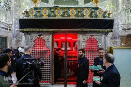 غبار‌روبی مضجع مطهر حضرت عبدالعظیم حسنی(ع)