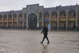 باران اردیبهشت در حرم شاهچراغ(ع)