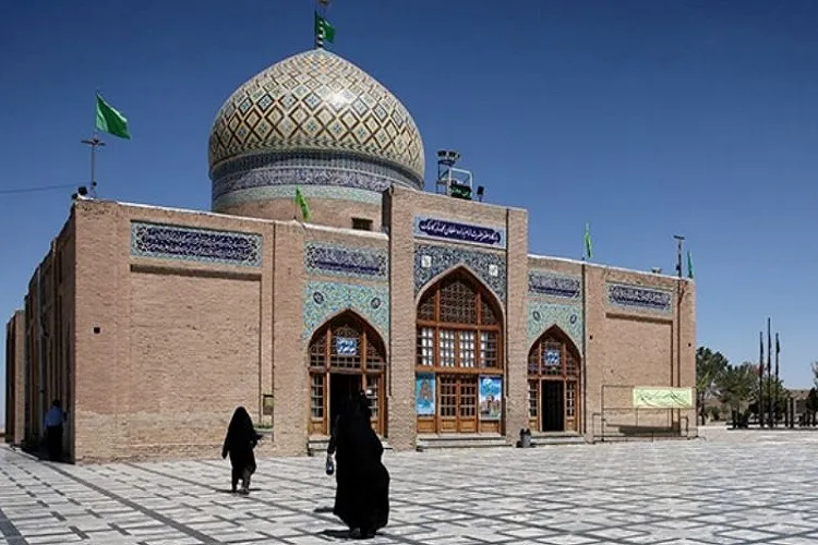 فعالیت‌های فرهنگی مراکز افق مورد توجه باشد