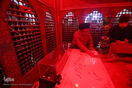 مراسم غبارروبی مضجع شریف امامزاده موسی مبرقع(ع) فرزند بلافصل امام جواد(ع) در قم