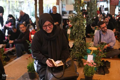 مراسم تحویل سال نو در جوار گلزار شهدای گمنام بهشت زهرا (س)