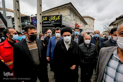 Tausende Menschen nehmen Abschied von Ayatollah Alavi Gorgani