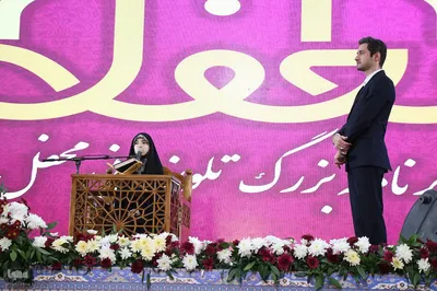 حضور عوامل برنامه محفل در اراک‎
