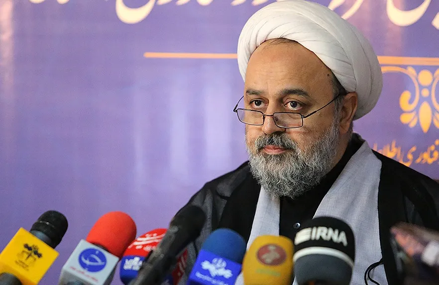 مراسم معارفه رئیس جدید دانشگاه مذاهب اسلامی برگزار شد