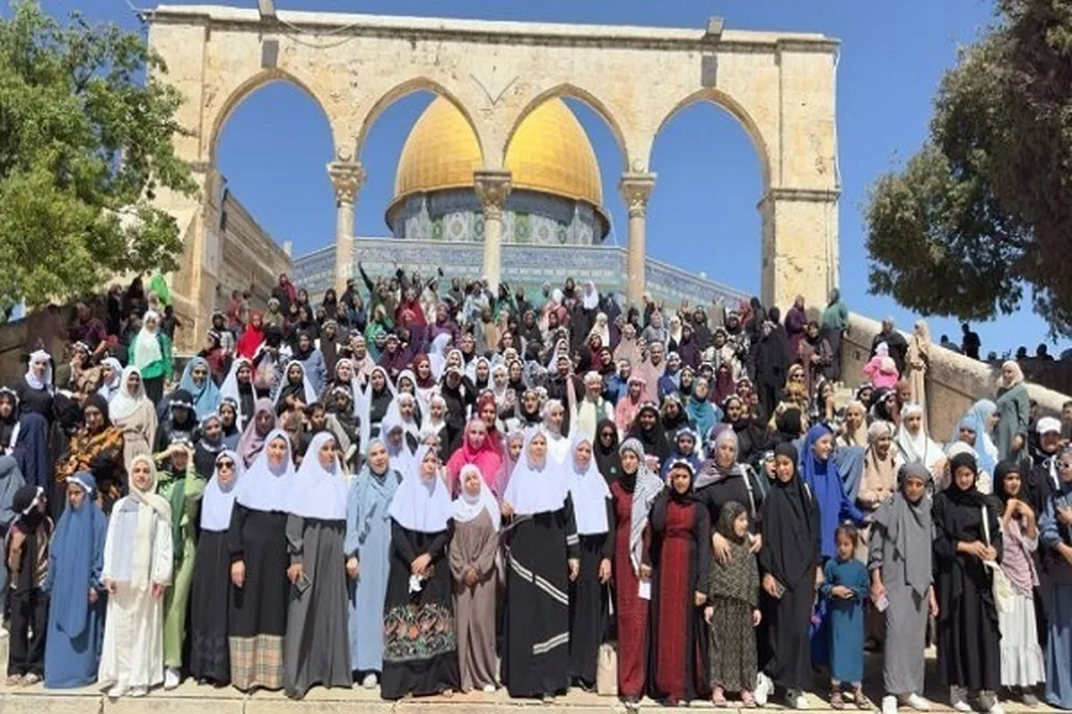 Penyelenggaraan Festival Penghormatan 600 Putri Berhijab di Masjid Al-Aqsa