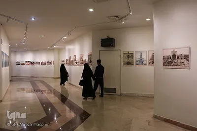 بازدید شرکت‌کنندگان مسابقات قرآن دانشجویان در حرم مطهر رضوی