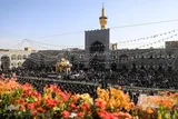 روایت حضور و امید زائران امام رئوف در میلاد خورشید ایران