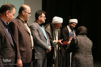 تجلیل از پرستاران نمونه در جشن فرشتگان رحمت اراک