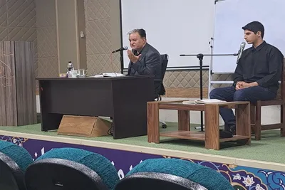 کارگاه آموزشی «صوت و لحن قرآن کریم» با حضور دکتر غلامرضا شاه‌میوه در ساری