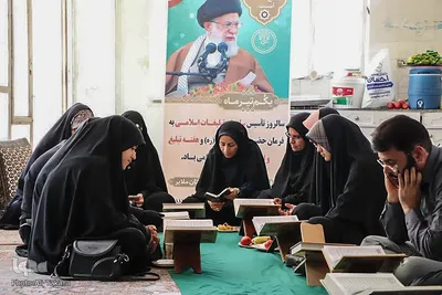 برگزاری کرسی تلاوت قرآن در منزل شهید ملایر‎