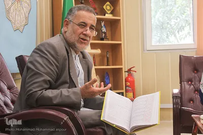 محمد بیستونی، رئیس هیئت مدیره و مدیرعامل مؤسسه قرآنی «تفسیر جوان»