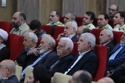 نشست فرمانده انتظامی آذربایجان شرقی با گروه های مرجع و اقشار تاثیرگذار
