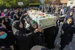 میزبانی دانش آموزان شیرازی از شهدای گمنام