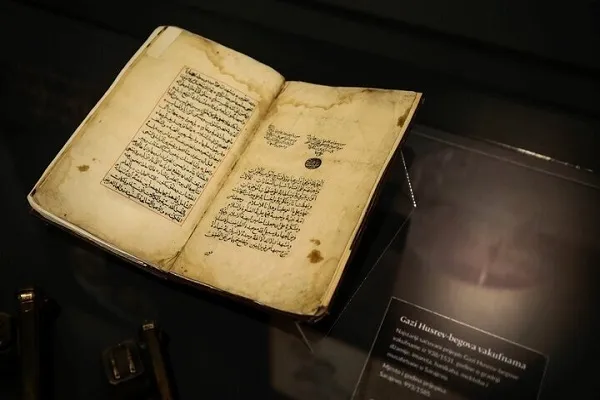 Saraybosna’daki Gazi Hüsrev Bey tarihi kütüphanesi