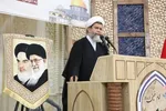 پیامبر اکرم(ص) محور وحدت و الگوی جاودان امت اسلامی است