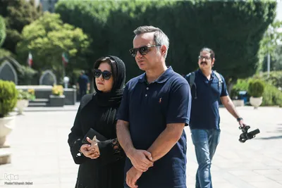  آیین تشییع پیکر زنده‌یاد بهروز رضوی، گوینده، مجری و بازیگر پیشکسوت صدا و سیما در مسجد بلال 