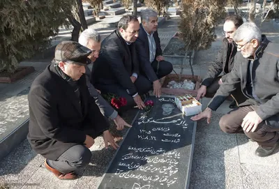 گرامیداشت روز پدر در جوار مزار شهدای ارومیه‎