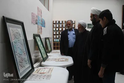 بازدید مسئولان از نمایشگاه جانبی همایش