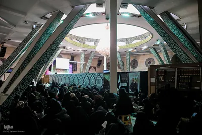 مراسم اعمال ام داوود در مسجد دانشگاه تهران