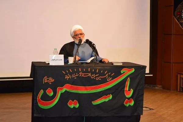 رجز‌های حماسه کربلا آغازگر هنر عاشورایی است