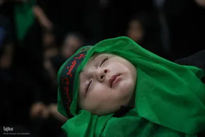 مراسم شیرخوارگان حسینی در اصفهان